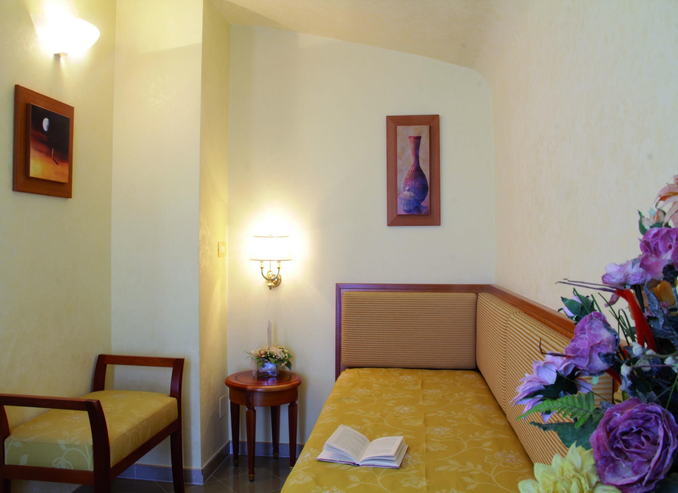 Hotel Tirreno ปาร์เกลียา ภายนอก รูปภาพ