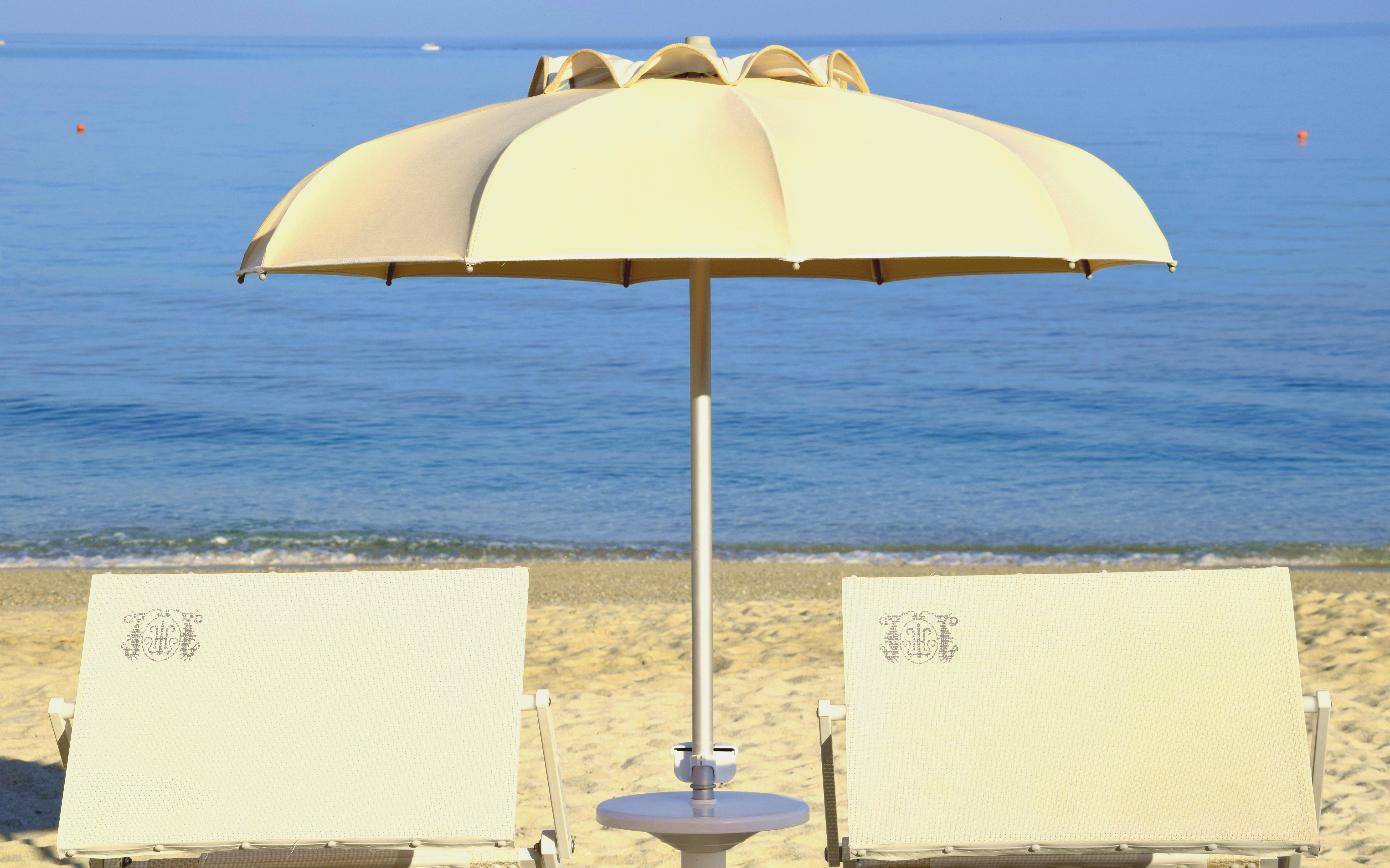 Hotel Tirreno ปาร์เกลียา ภายนอก รูปภาพ