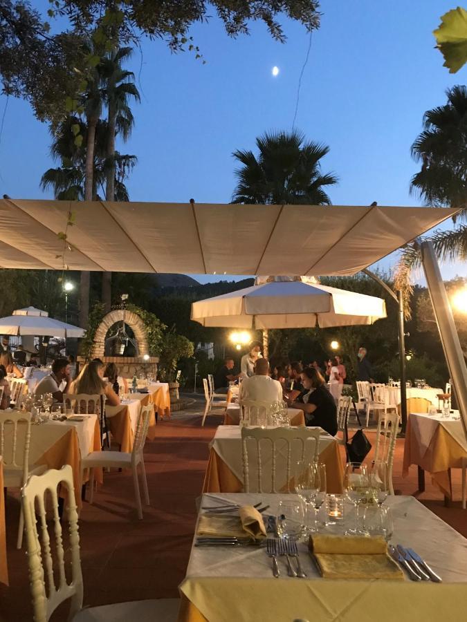 Hotel Tirreno ปาร์เกลียา ภายนอก รูปภาพ