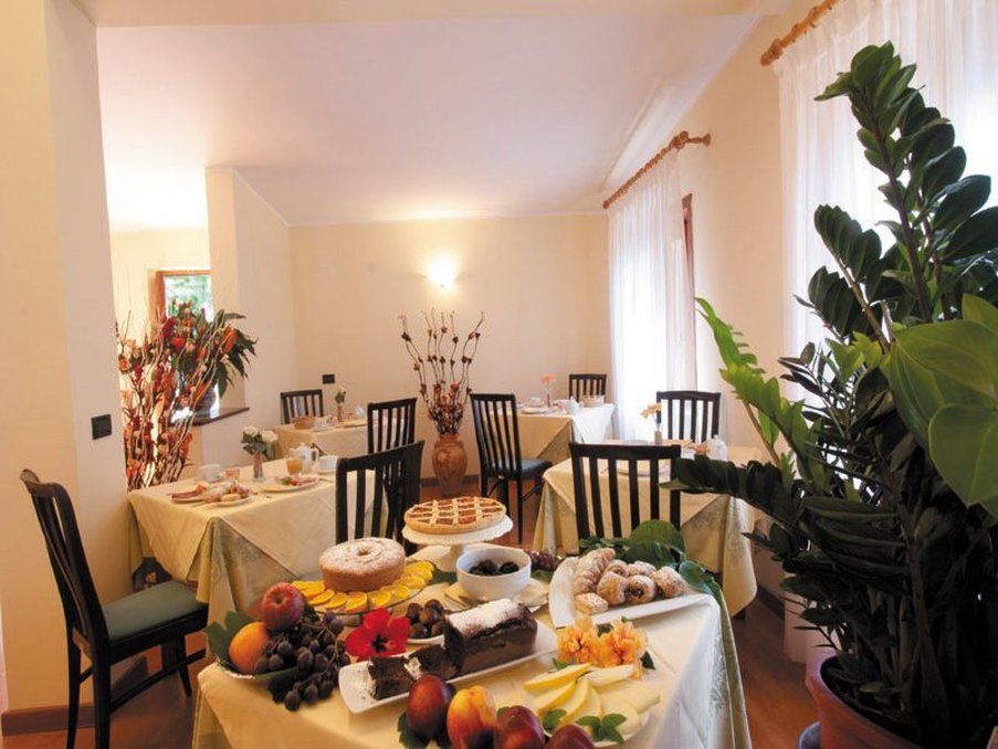 Hotel Tirreno ปาร์เกลียา ร้านอาหาร รูปภาพ